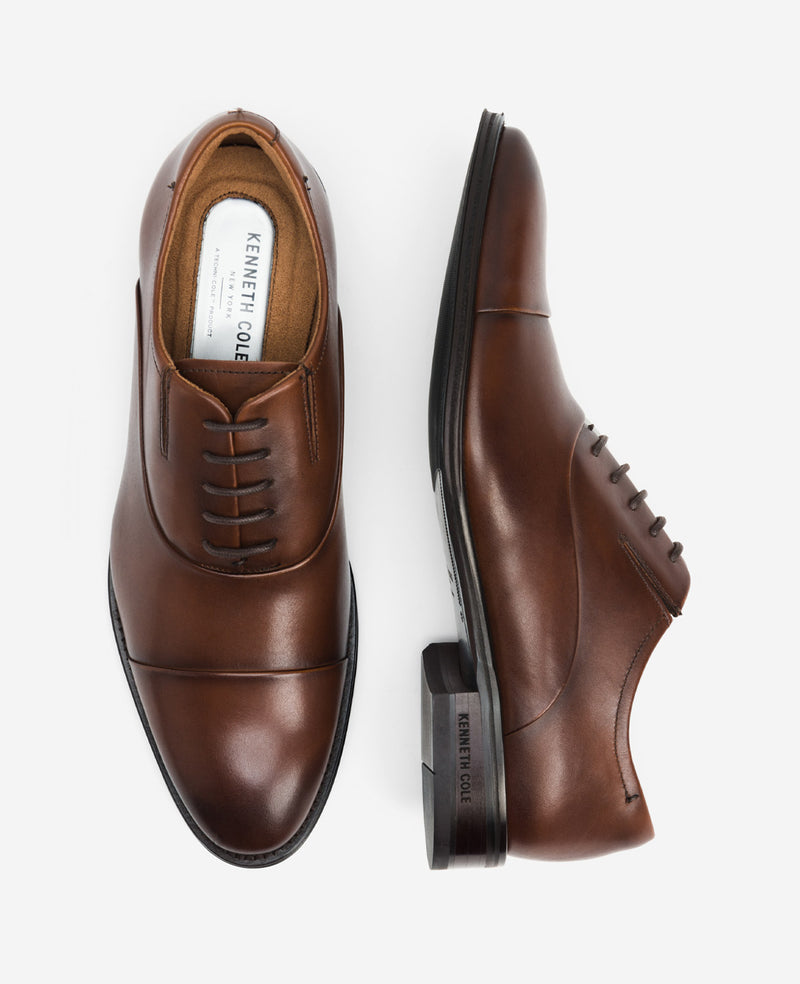 Kenneth Cole Tully Cap Toe Oxford