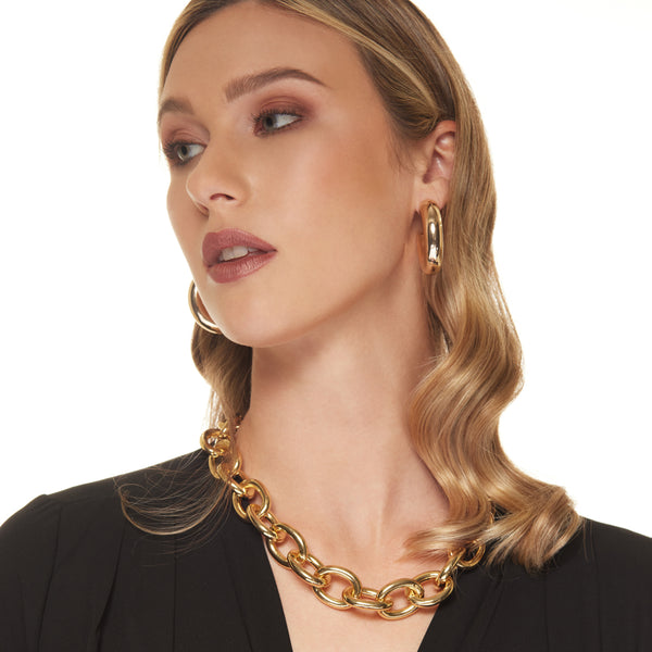 kenneth jay lane 18" Gold Chain Necklace with Toggle Clasp kenneth jay lane 18" Gold Chain Necklace with Toggle Clasp