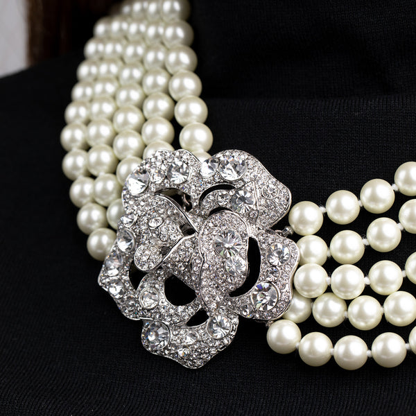 Kenneth Jay Lane "Breakfast At Tiffany's" Pearl Necklace
