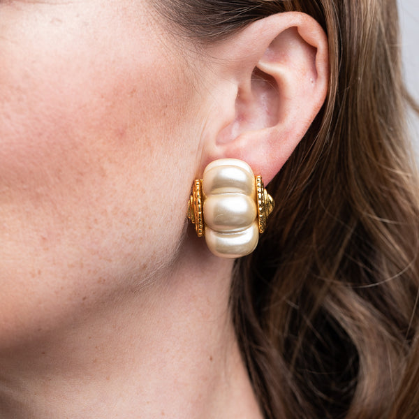 kenneth jay lane Cultura Pearl Shrimp Clip Earrings