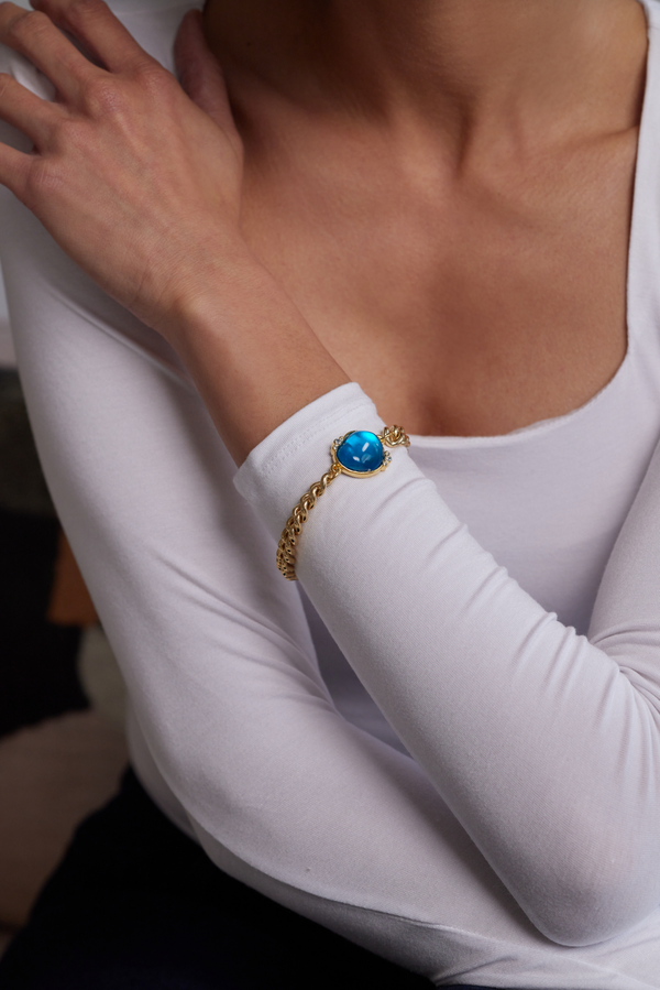 Kenneth Jay Lane Gold Chain Bracelet With Aqua And Crystal Toggle