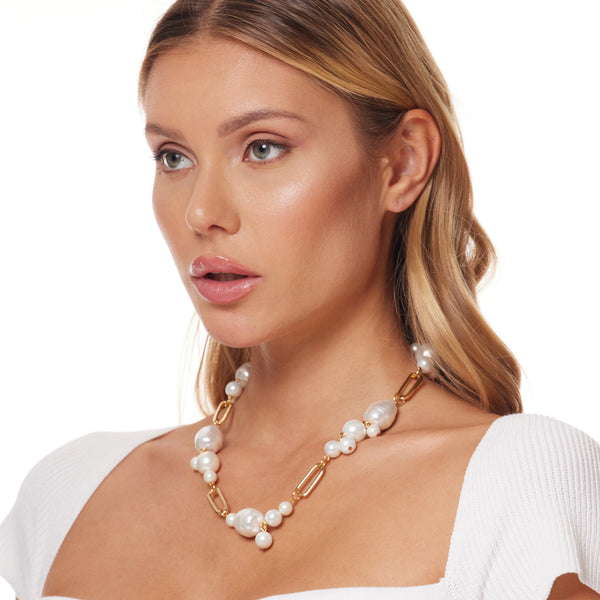 Kenneth Jay Lane Gold Link With Pearl Clusters Necklace