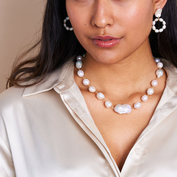 Kenneth Jay Lane Freshwater Pearl & Gold Necklace