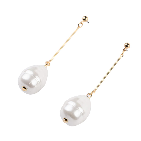 Kenneth Jay Lane Gold And Pearl Baroque Earring