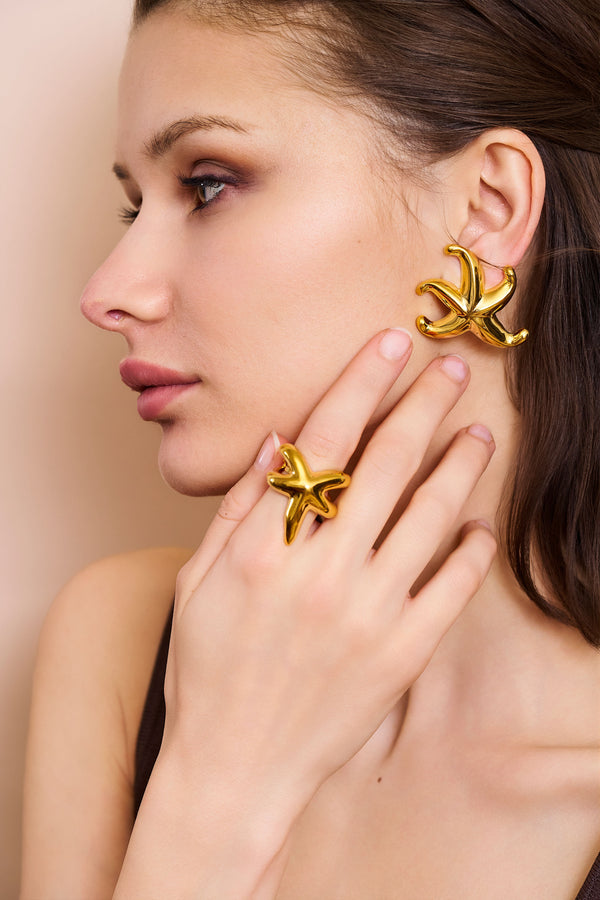 Kenneth Jay Lane Gold Starfish Ring