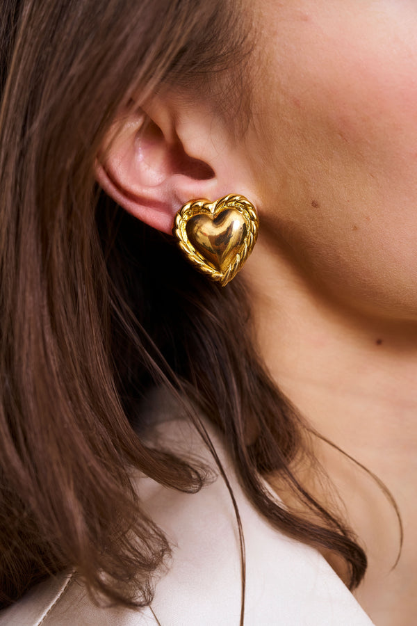 Kenneth Jay Lane Polished Gold Heart Clip Earring