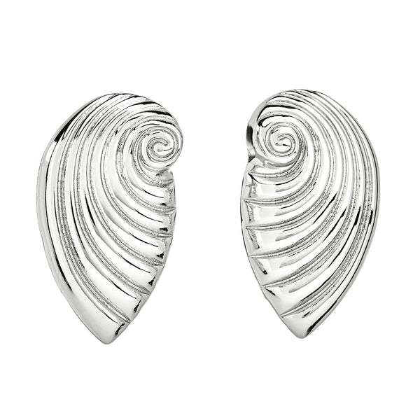 kenneth jay lane Ribbed Seashell Pierced Earrings