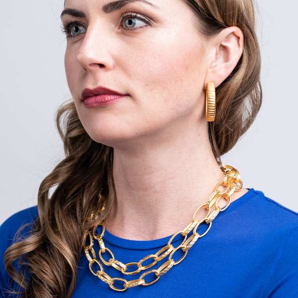 Kenneth Jay Lane Satin Gold Small Link Necklace