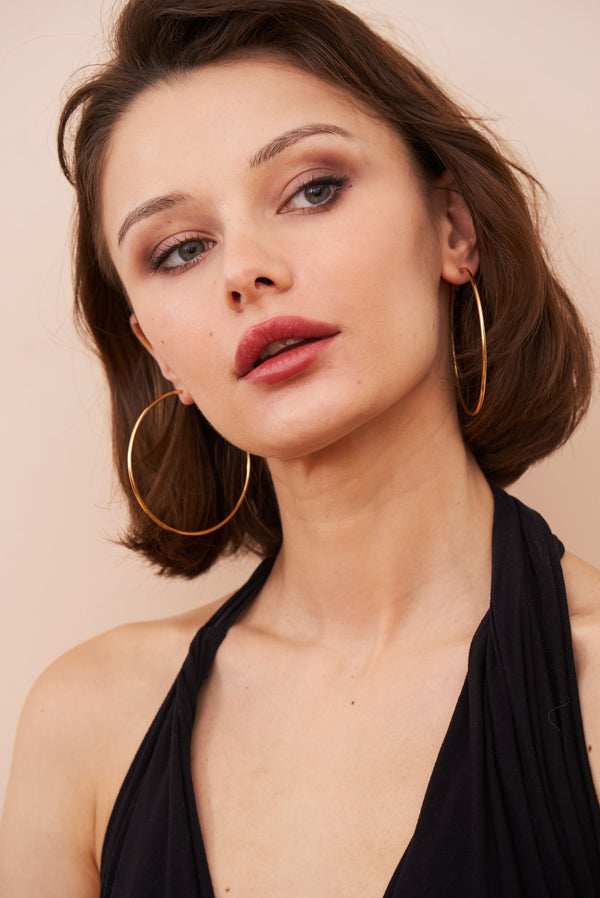 Kenneth Jay Lane Medium Gold Thin Wire Hoop Post Earring