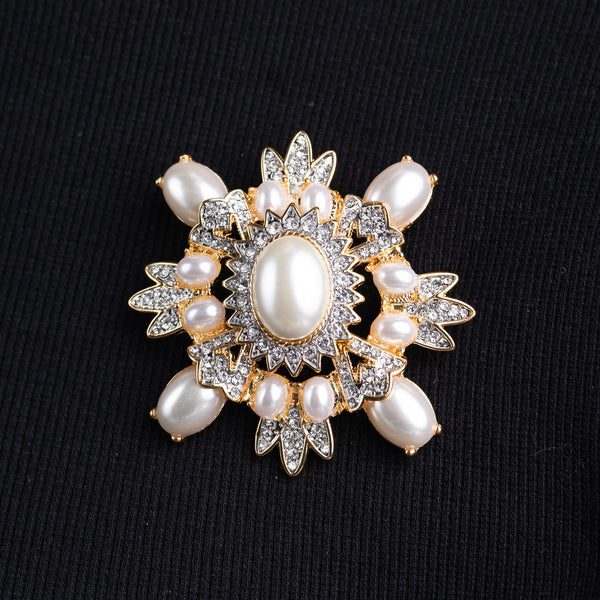 Kenneth Jay Lane Two Tone Crystals And Pearl Cluster Pin