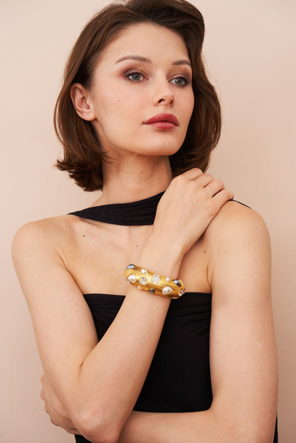 Kenneth Jay Lane Two-Tone Pearl Bangle Bracelet - Crystal/White&Grey Pearl