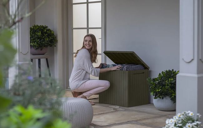 Keter City Box 30 Gallon Deck Box - Taupe