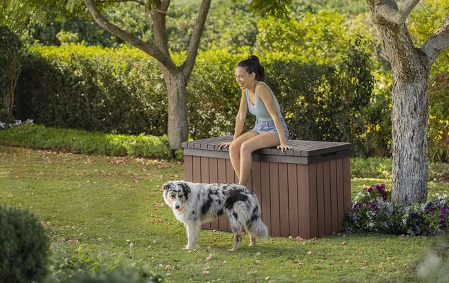 Keter Darwin 150 Gallon Deck Box - Brown