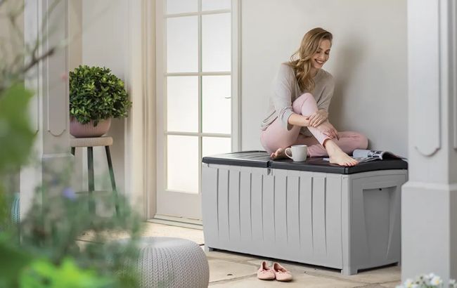 Keter Novel 90 Gallon Deck Box - Black