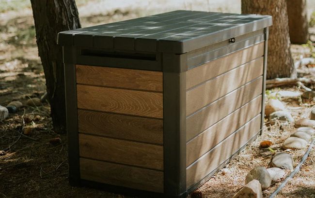 Keter Signature 100 Gallon Deck Box - Walnut Brown