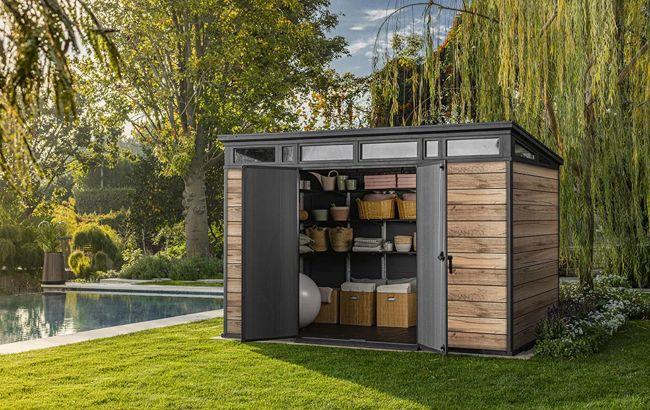 keter Signature 11x7 Storage Shed - Pine Brown
