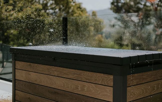 Keter Signature 150 Gallon Deck Box - Walnut Brown