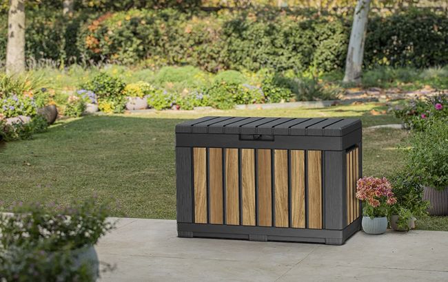 Keter Signature 50 Gallon Deck Box - Oak Brown