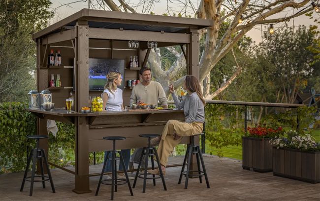 Keter Signature 7.5x6.5 Bar Gazebo - Pine Brown