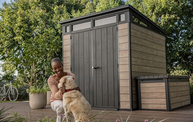 Keter Signature 7x7 Storage Shed - Ashwood Brown