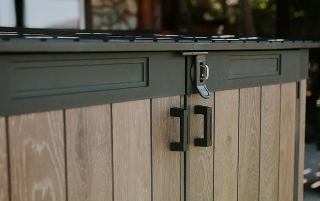 Keter Signature Horizontal Storage Shed - Walnut Brown