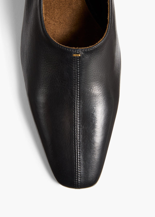 Khaite Cecilia Pump Black Leather