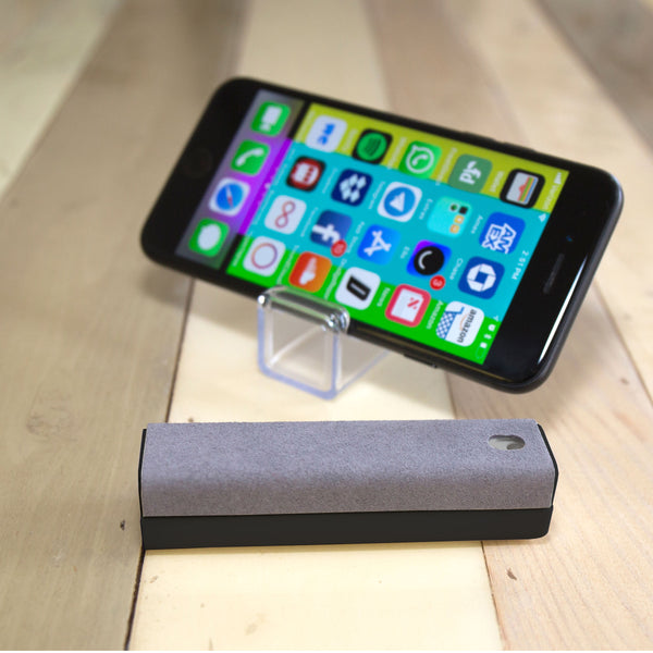 Kikkerland 3-in-1 Screen Cleaner