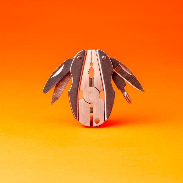 Kikkerland Bug Pliers Multitool