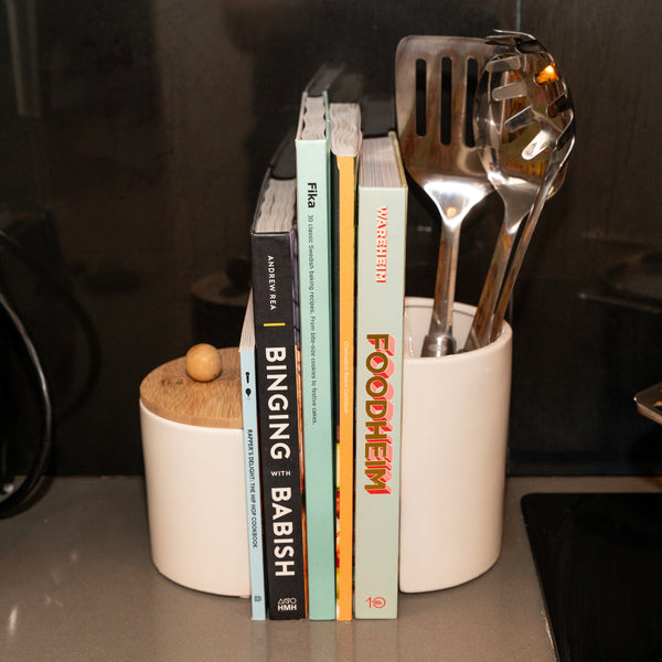 Kikkerland Cookbook Ends