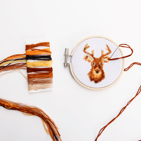 Kikkerland Deer Mini Cross Stitch Embroidery Kit