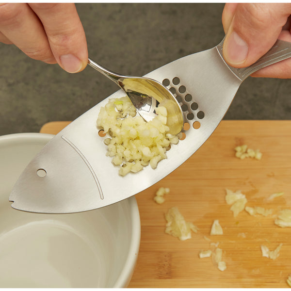 kikkerland Fish Garlic Press