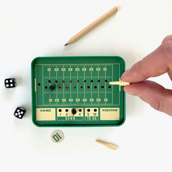 Kikkerland Football In A TIn