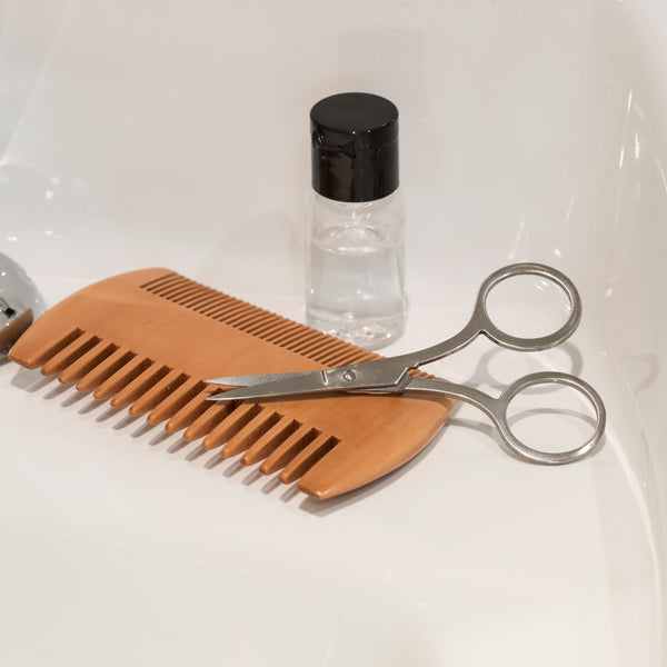 Kikkerland Gentleman's Beard Tin