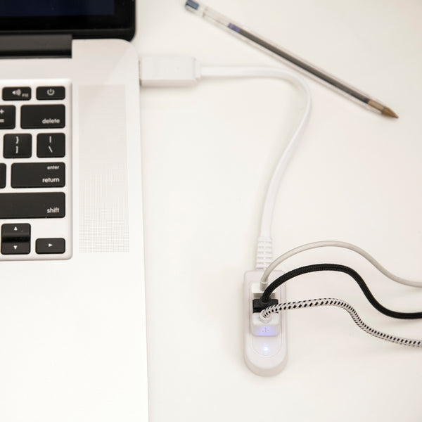 Kikkerland Handy Hub