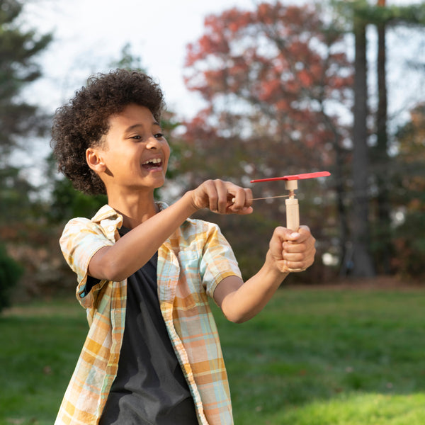 Kikkerland Huckleberry Pull Helicopter