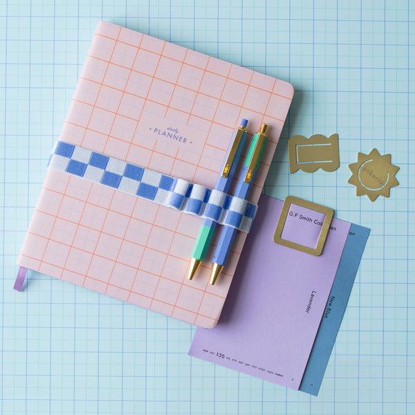 Kikkerland Inkerie Blue Pen Holder Book Band