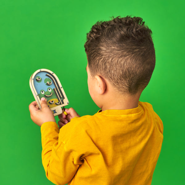 Kikkerland Kidoki Wooden Pinball