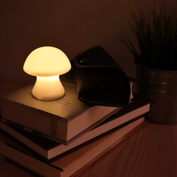 Kikkerland Mini Mushroom Light