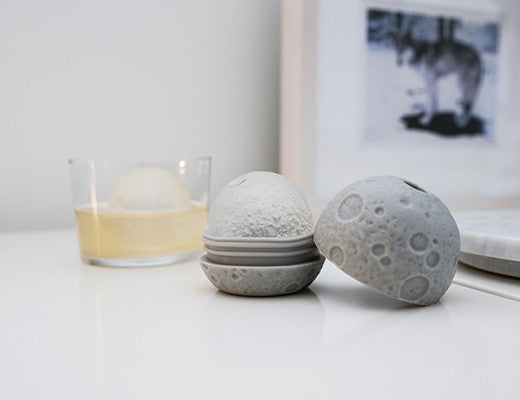 Kikkerland Moon Ice Ball Mold