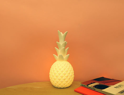 Kikkerland Pineapple LED Light