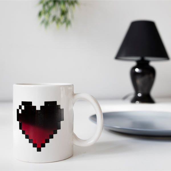 Kikkerland Pixel Heart Morph Mug
