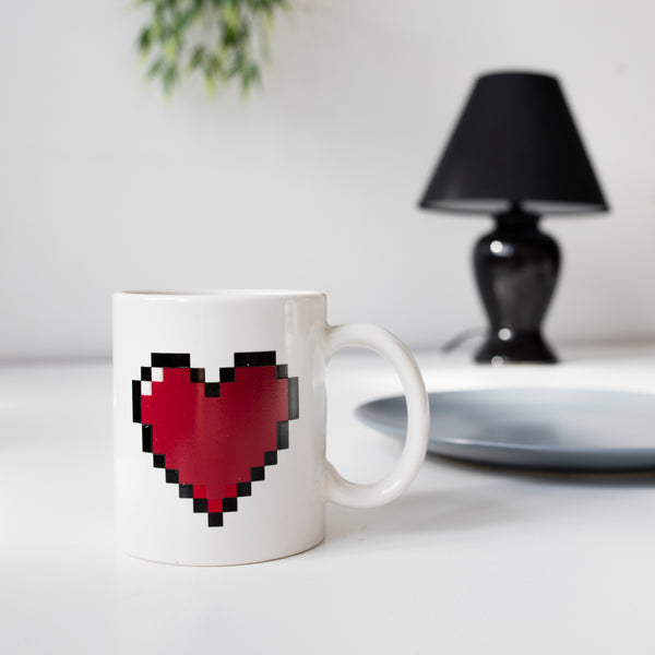 Kikkerland Pixel Heart Morph Mug