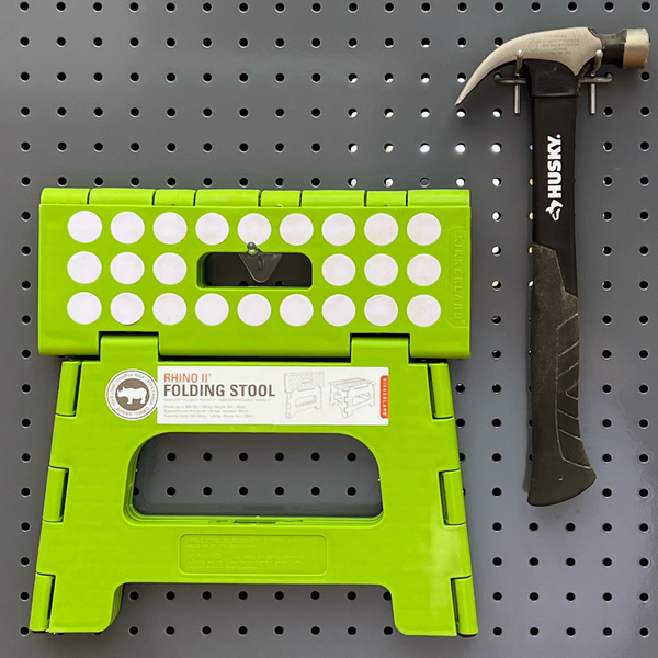 Kikkerland Rhino® II Step Stool Green