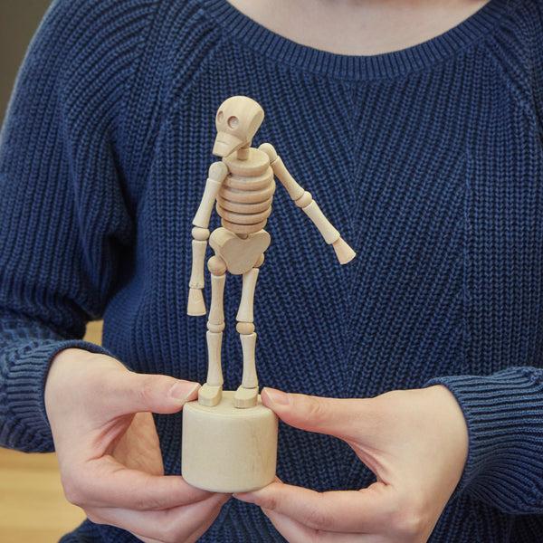 kikkerland Skeleton Lazy Bones