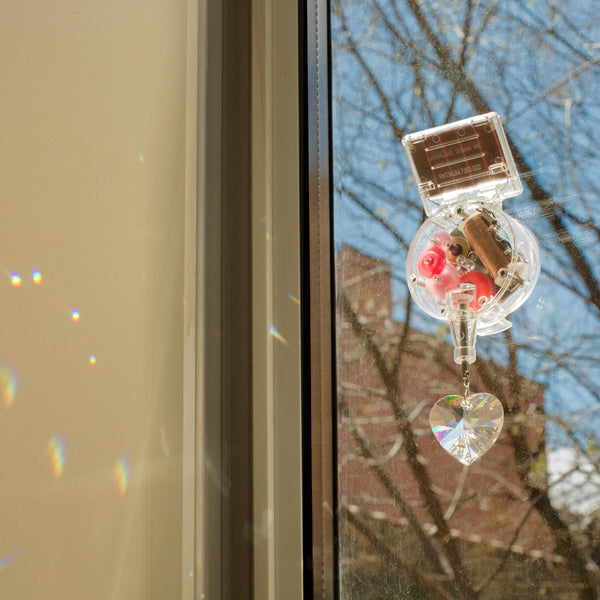 Kikkerland Solar Powered Heart RainbowMaker®