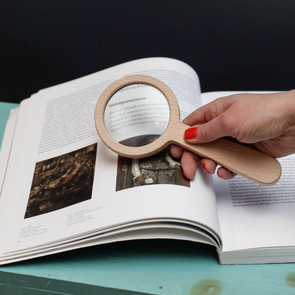 Kikkerland Wooden Magnifier