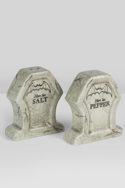 Killstar Rip Salt & Pepper Shakers Grey
