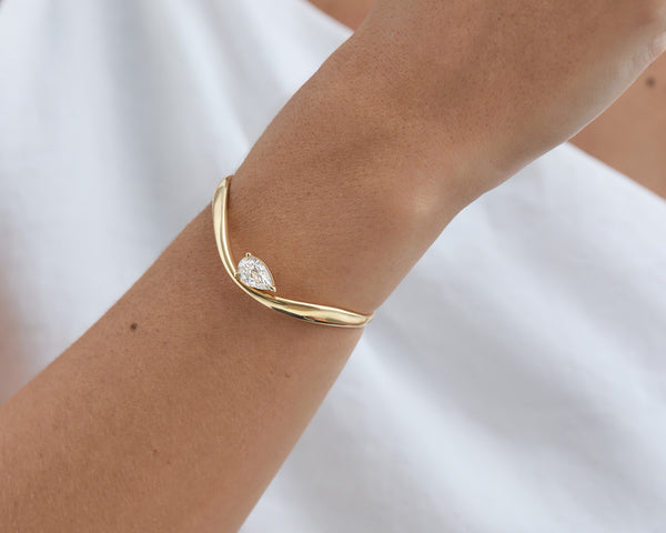 Kimaï Eclipse Pear Bangle
