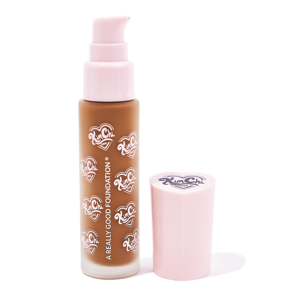 Kimchi Chic Beauty A REALLY GOOD FOUNDATION - 132D Tan/Deep + Warm Golden Undertones
