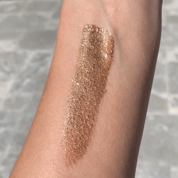 Kimchi Chic Beauty DIAMOND SHARTS SPARKLE CREAM SHADOW - 04 Raise The Curtain